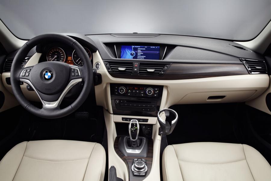  BMW X1 2013 года  (фото 125 из 177)